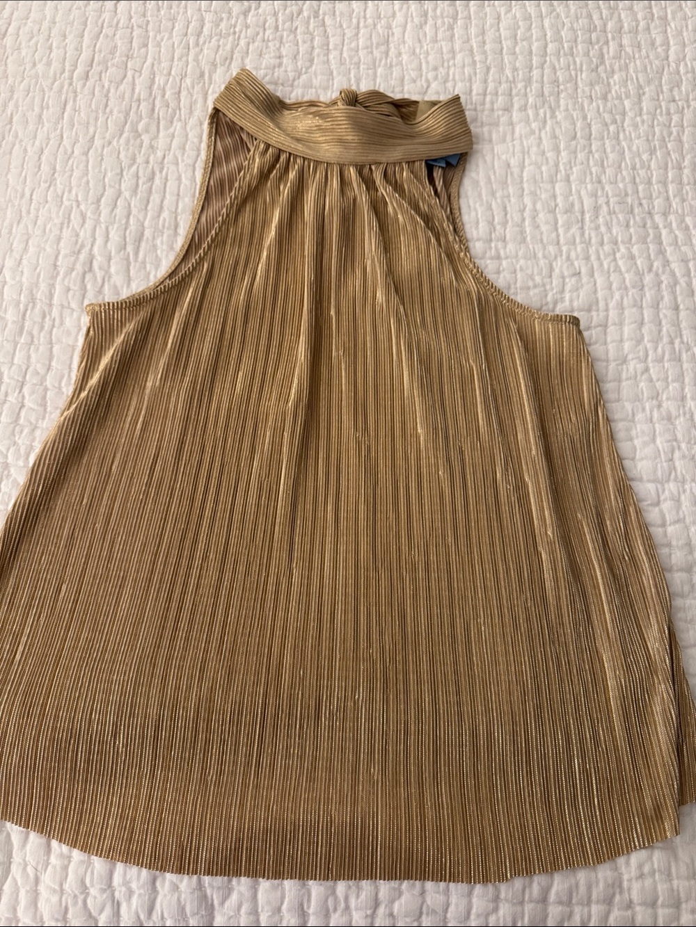 CeCe Metallic Pleated High Neck Tank Top - Gold
